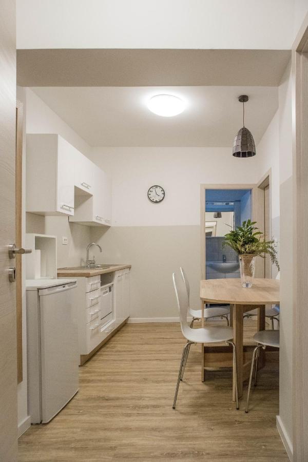 Jantar Apartmaji 노보메스토 외부 사진